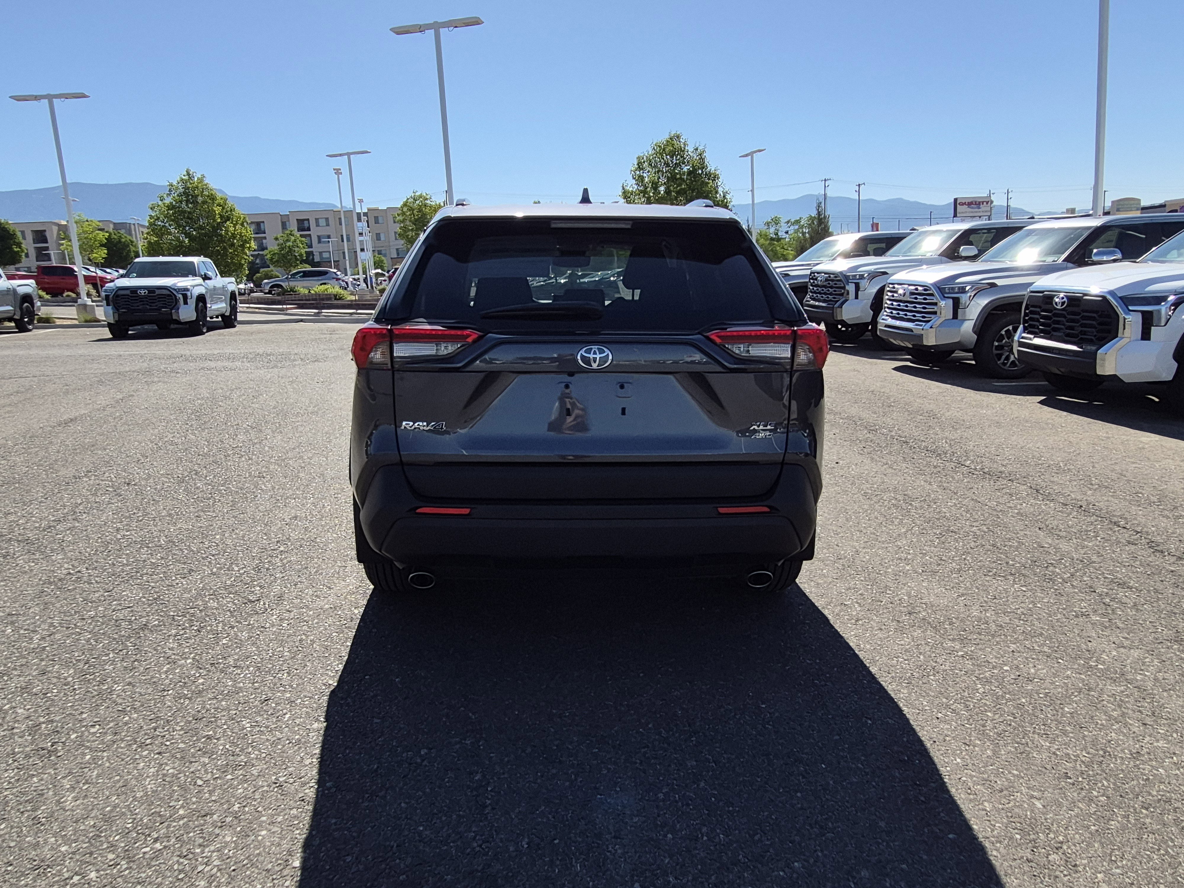 Certified 2025 Toyota RAV4 XLE AWD/4WD image 4