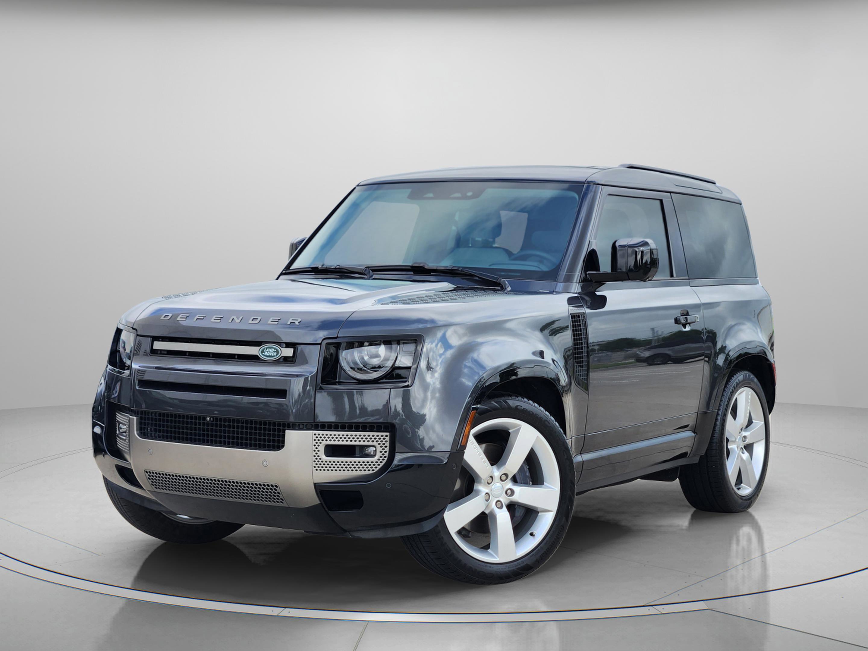 Certified 2025 Land Rover Defender 90 X-Dynamic SE image 1