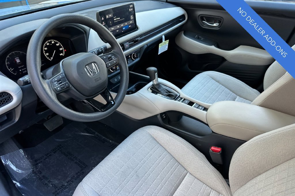 Certified 2027 Honda HR-V LX image 10