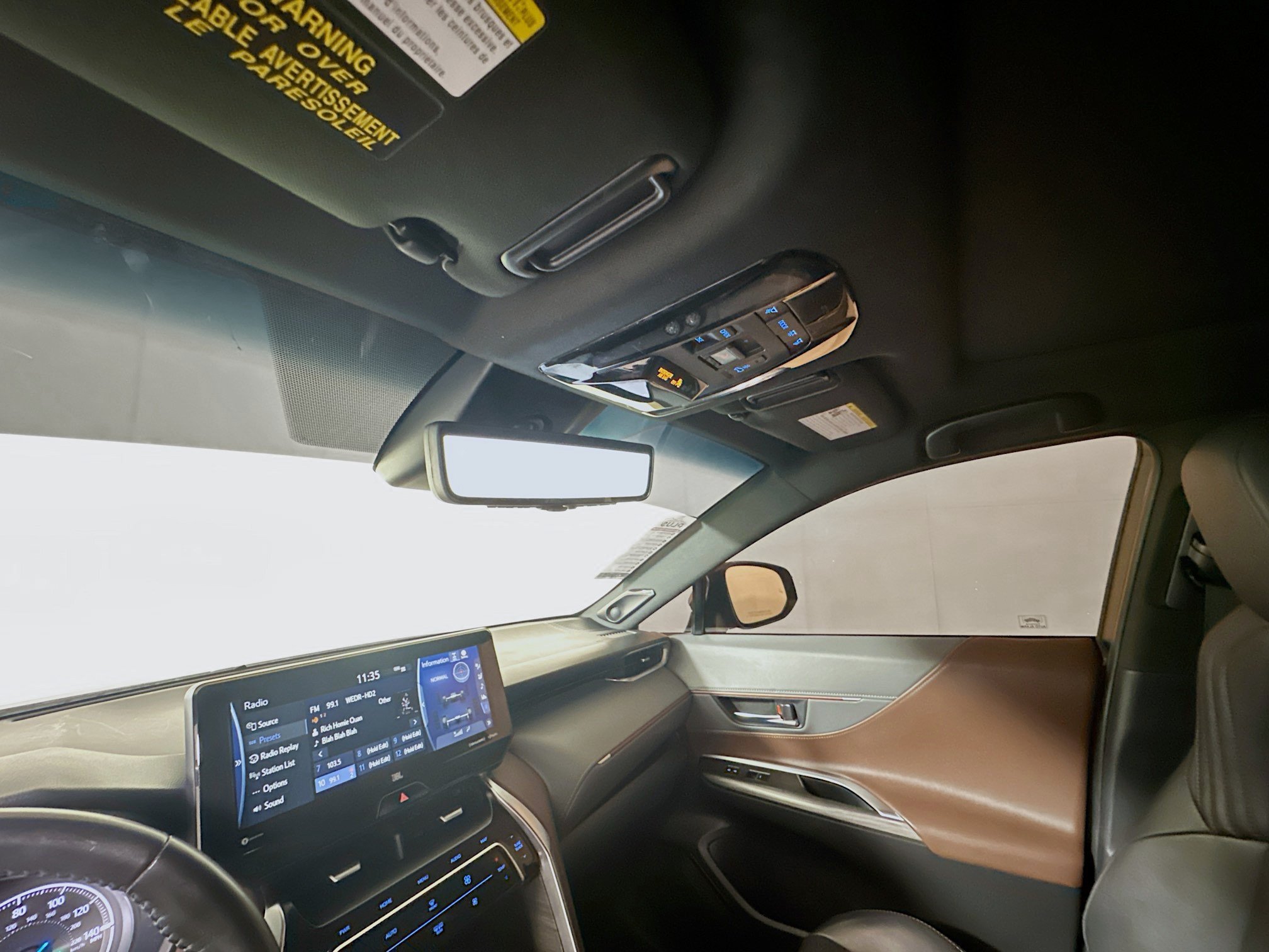 Used 2021 Toyota Venza Limited AWD/4WD image 18