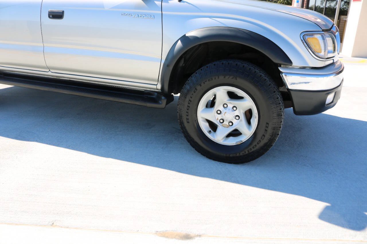 Used 2004 Toyota Tacoma PreRunner RWD image 76