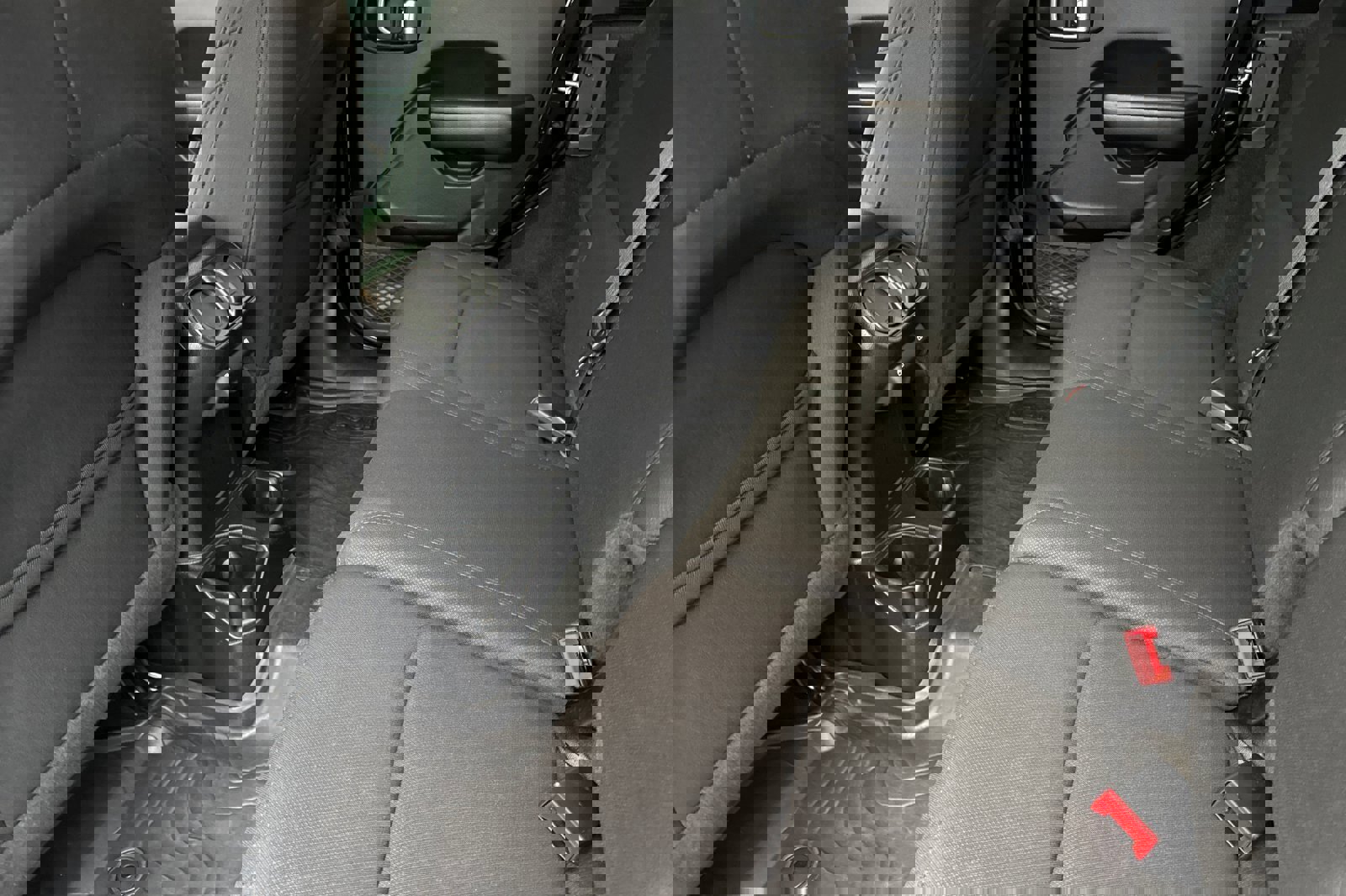 Used 2020 Jeep Wrangler Unlimited Sport image 13