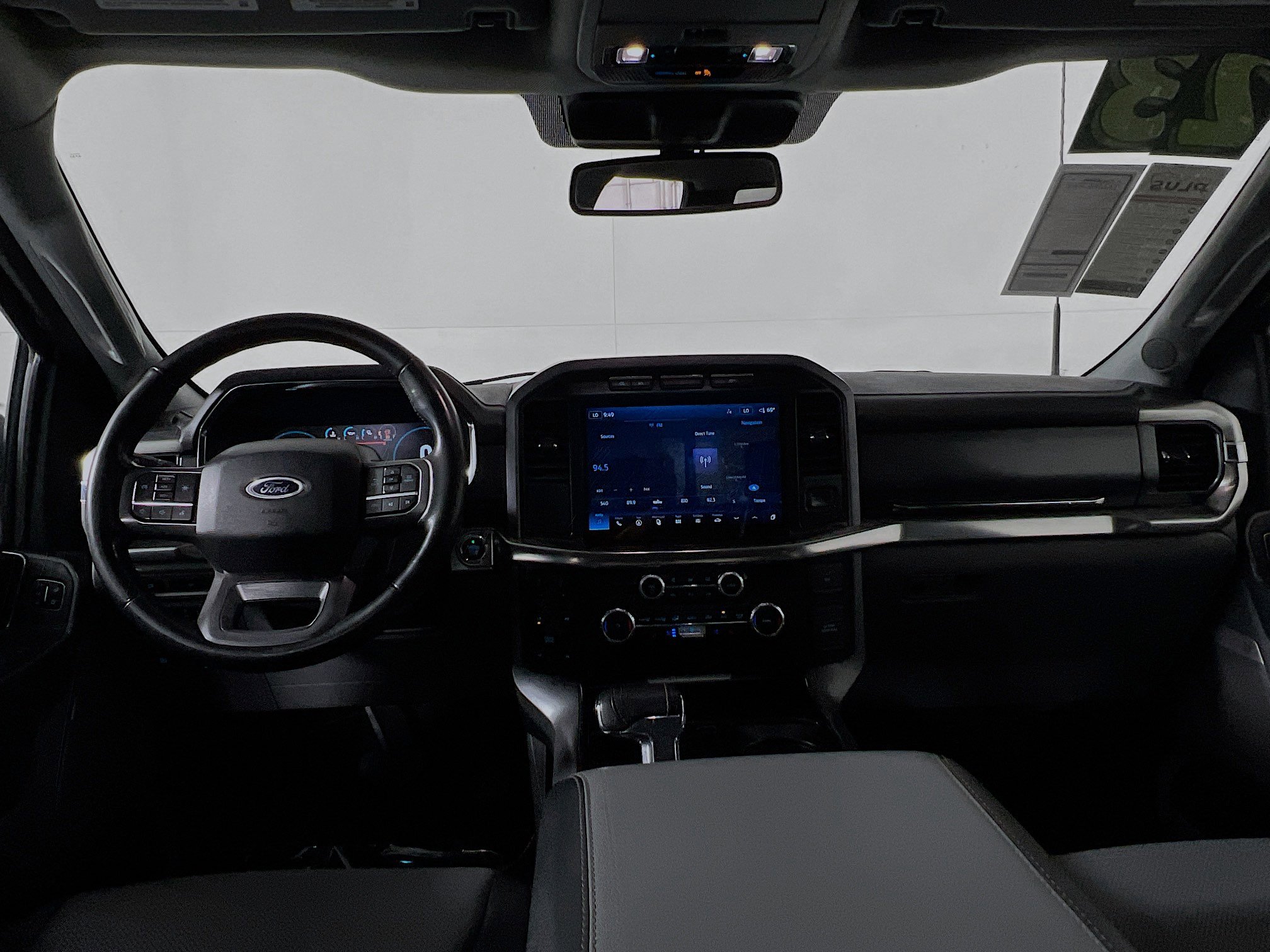 Used 2023 Ford F150 Lariat image 29