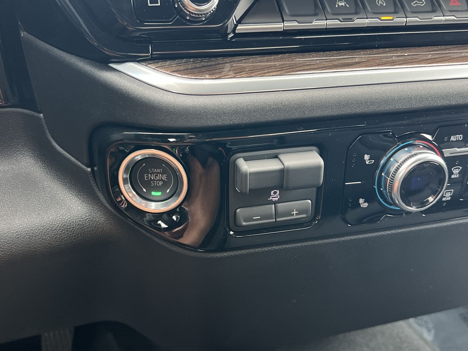 New 2026 GMC Sierra 1500 Elevation AWD/4WD image 86