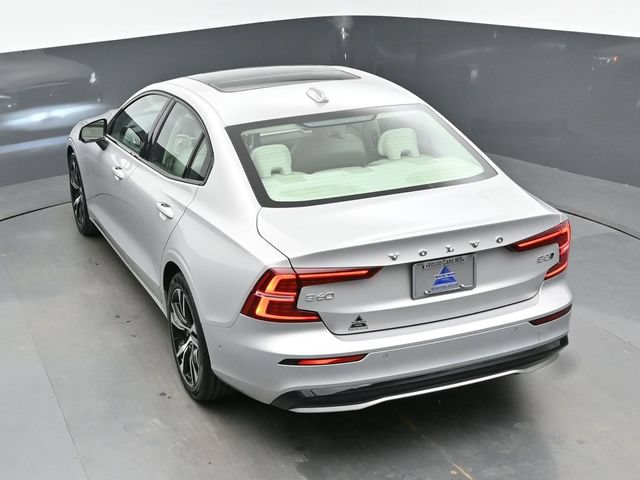 Used 2025 Volvo S60 B5 Plus AWD/4WD image 55