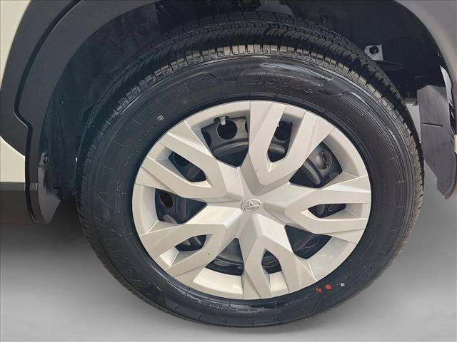 Used 2023 Toyota Corolla Cross L FWD image 21