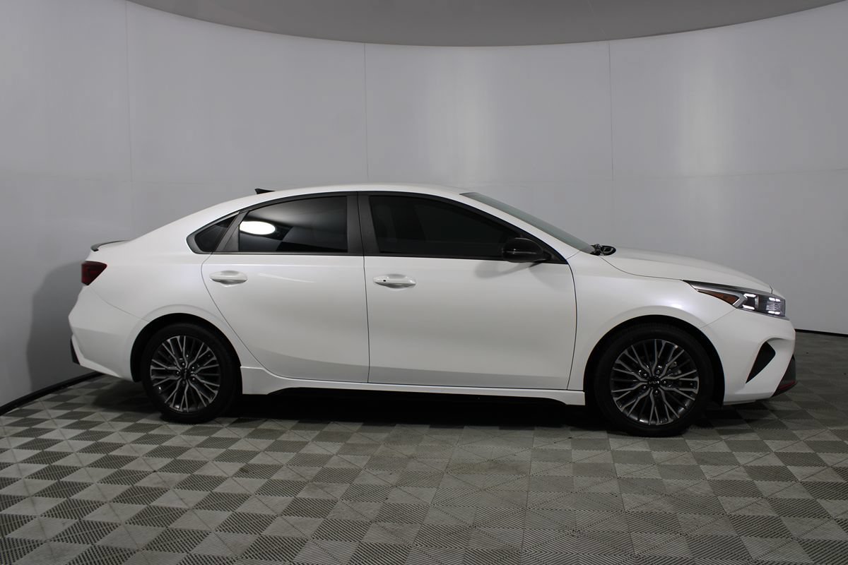 Used 2024 Kia Forte GT-Line FWD image 32