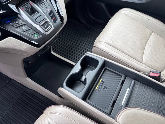 Used 2021 Honda Odyssey Elite image 24
