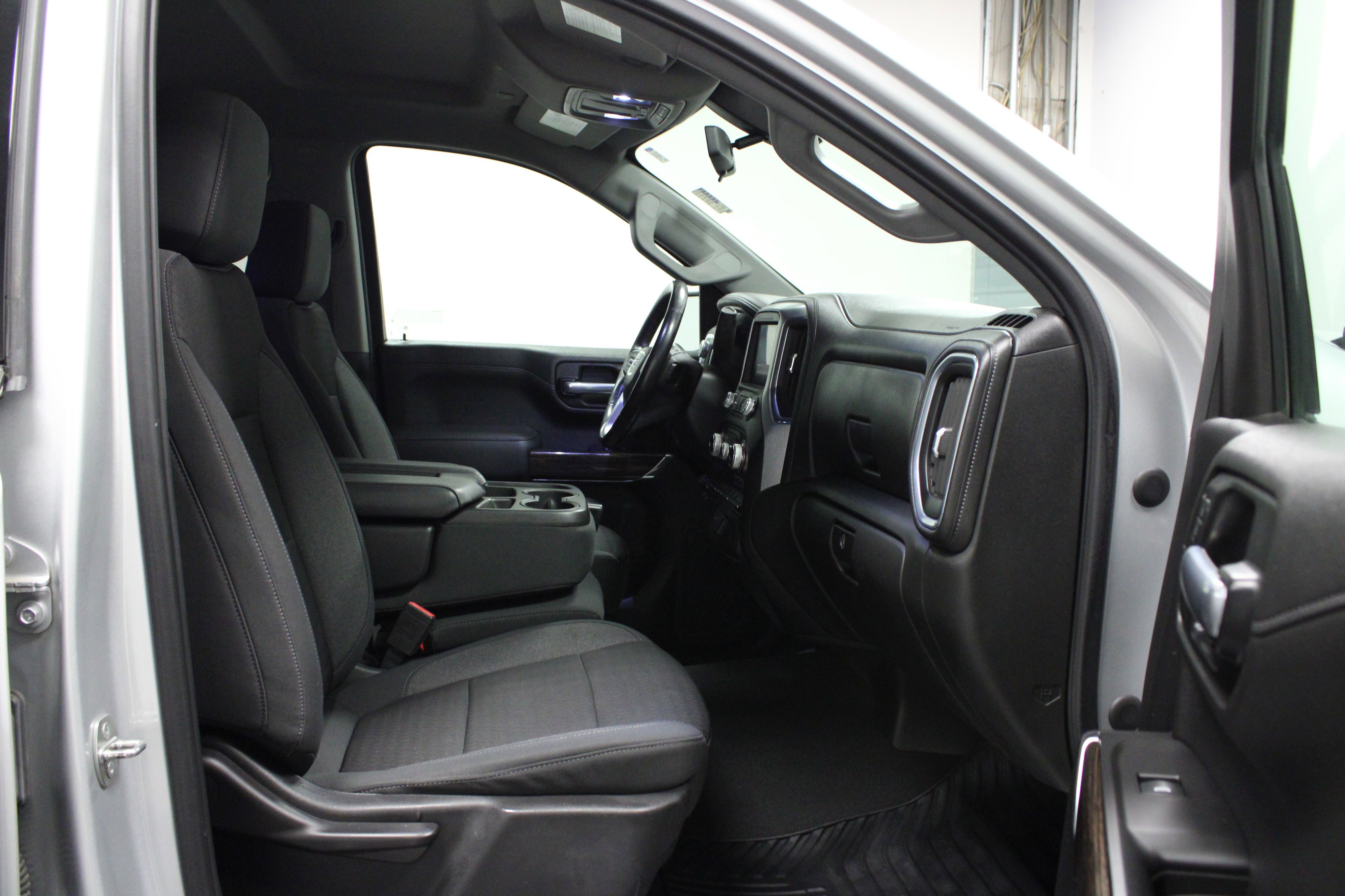 Used 2021 GMC Sierra 1500 SLE image 16