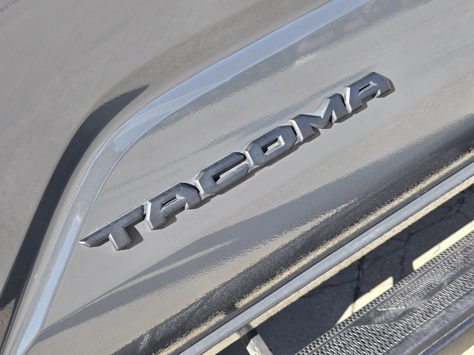 Used 2024 Toyota Tacoma SR5 image 11