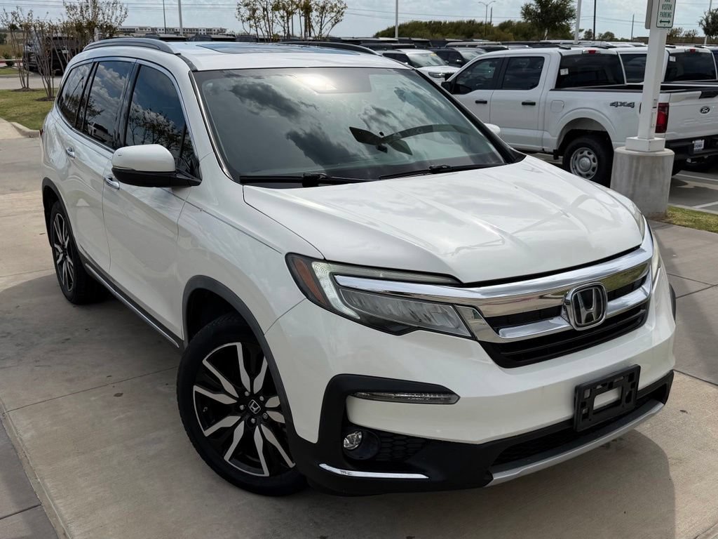 Used 2019 Honda Pilot Touring image 3