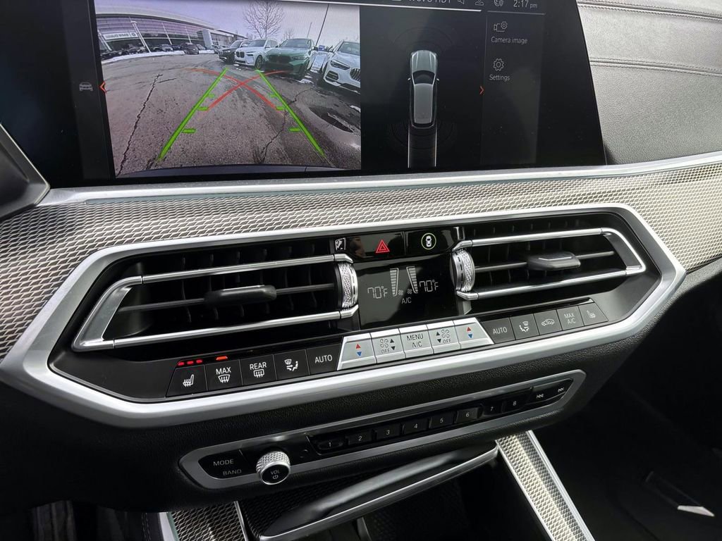 Used 2022 BMW X5 xDrive40i w/ M Sport Package image 21