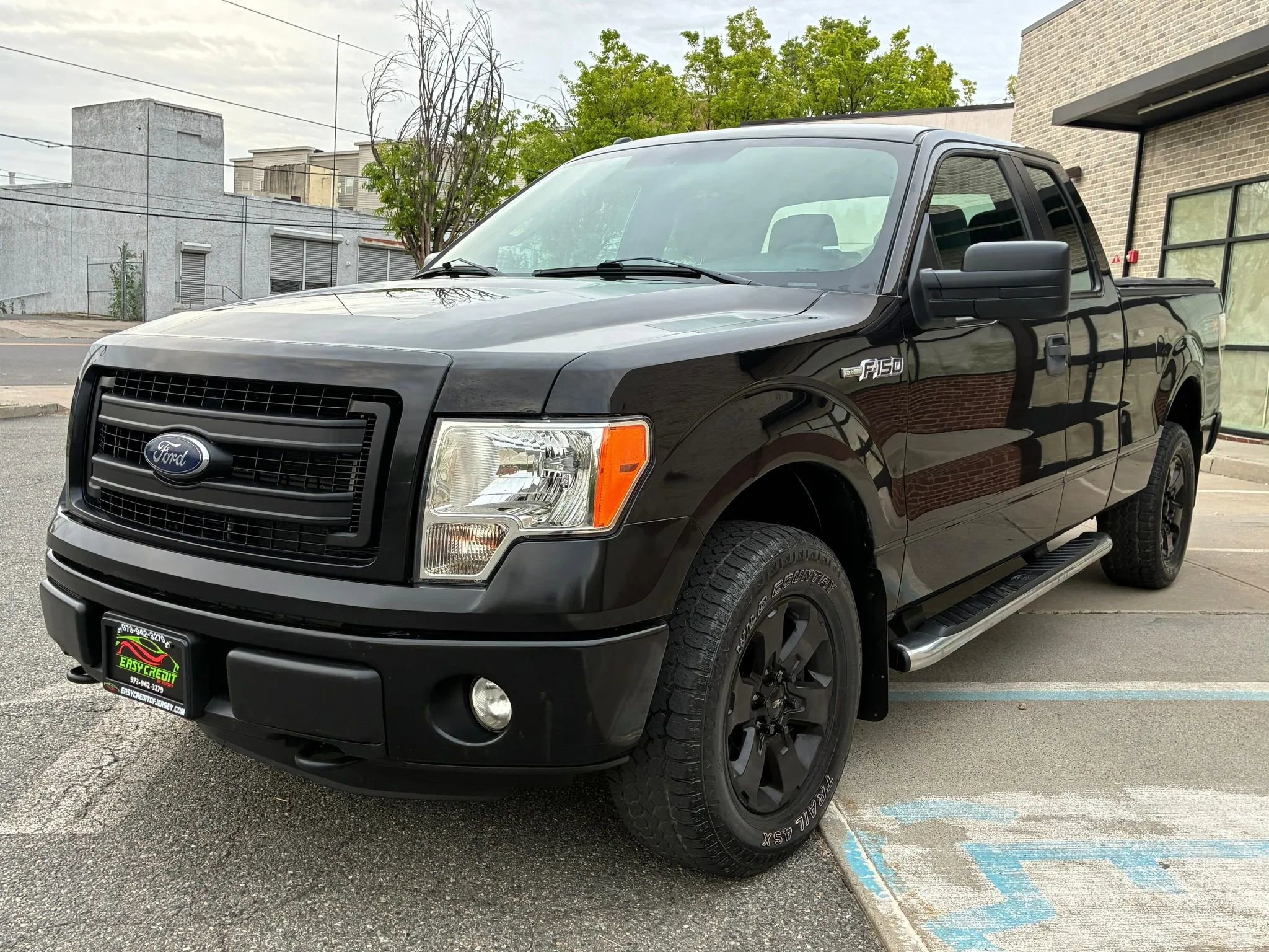 Used 2013 Ford F150 STX w/ Mid Equipment Group AWD/4WD image 24