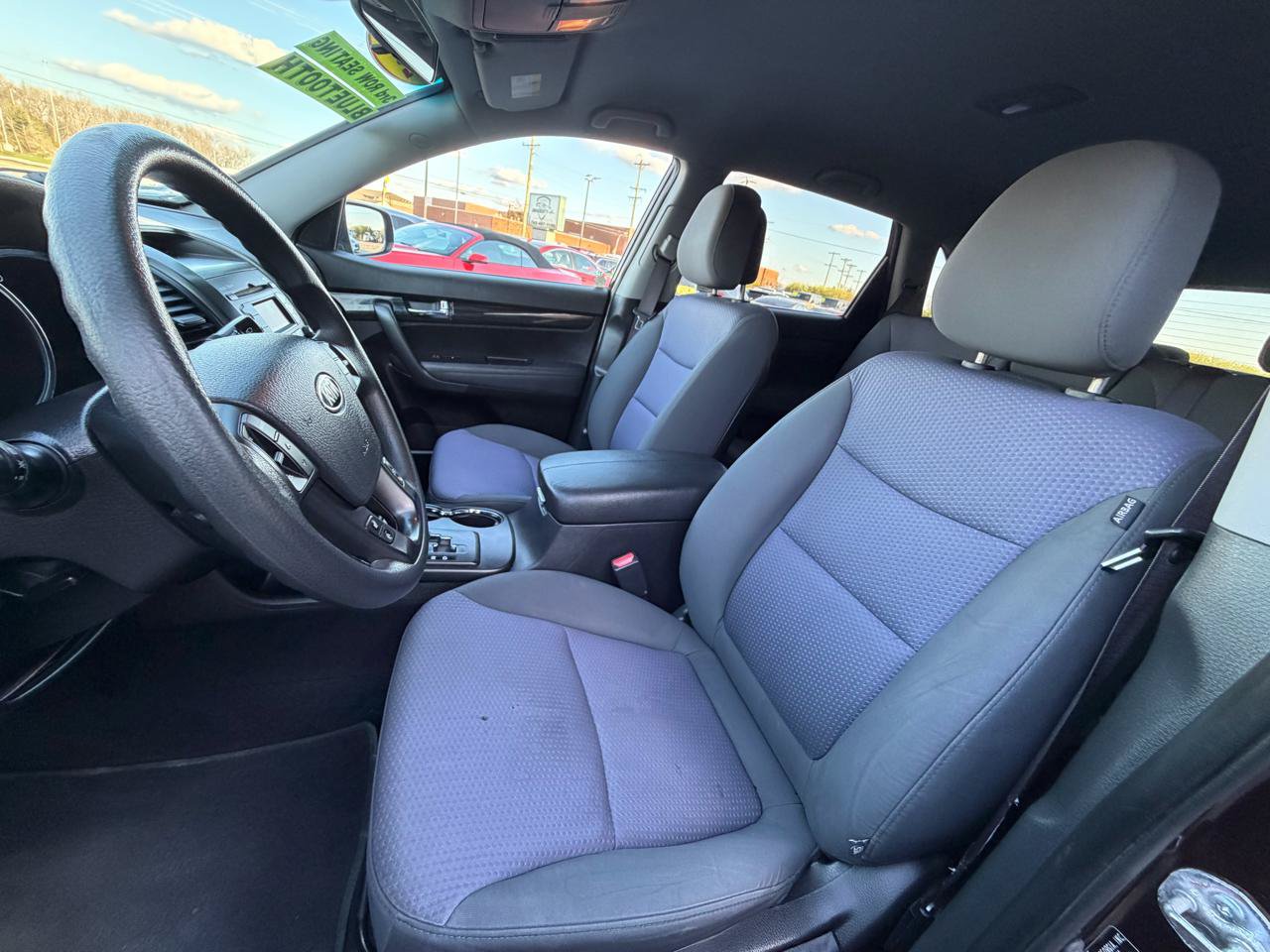Used 2013 Kia Sorento LX FWD image 19