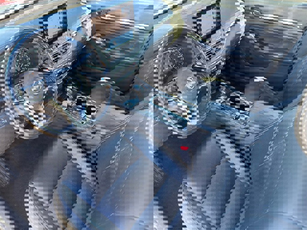 Used 2023 Nissan Altima 2.5 SL image 10