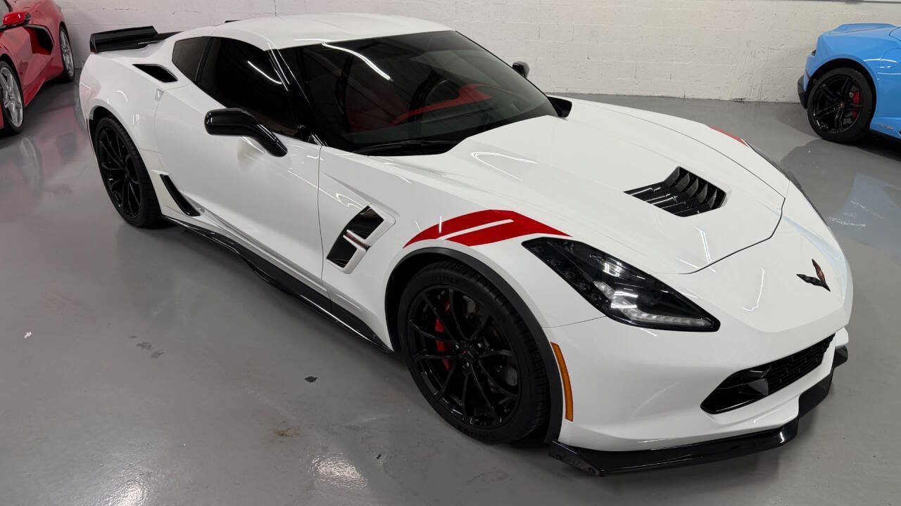 Used 2019 Chevrolet Corvette Grand Sport RWD image 3