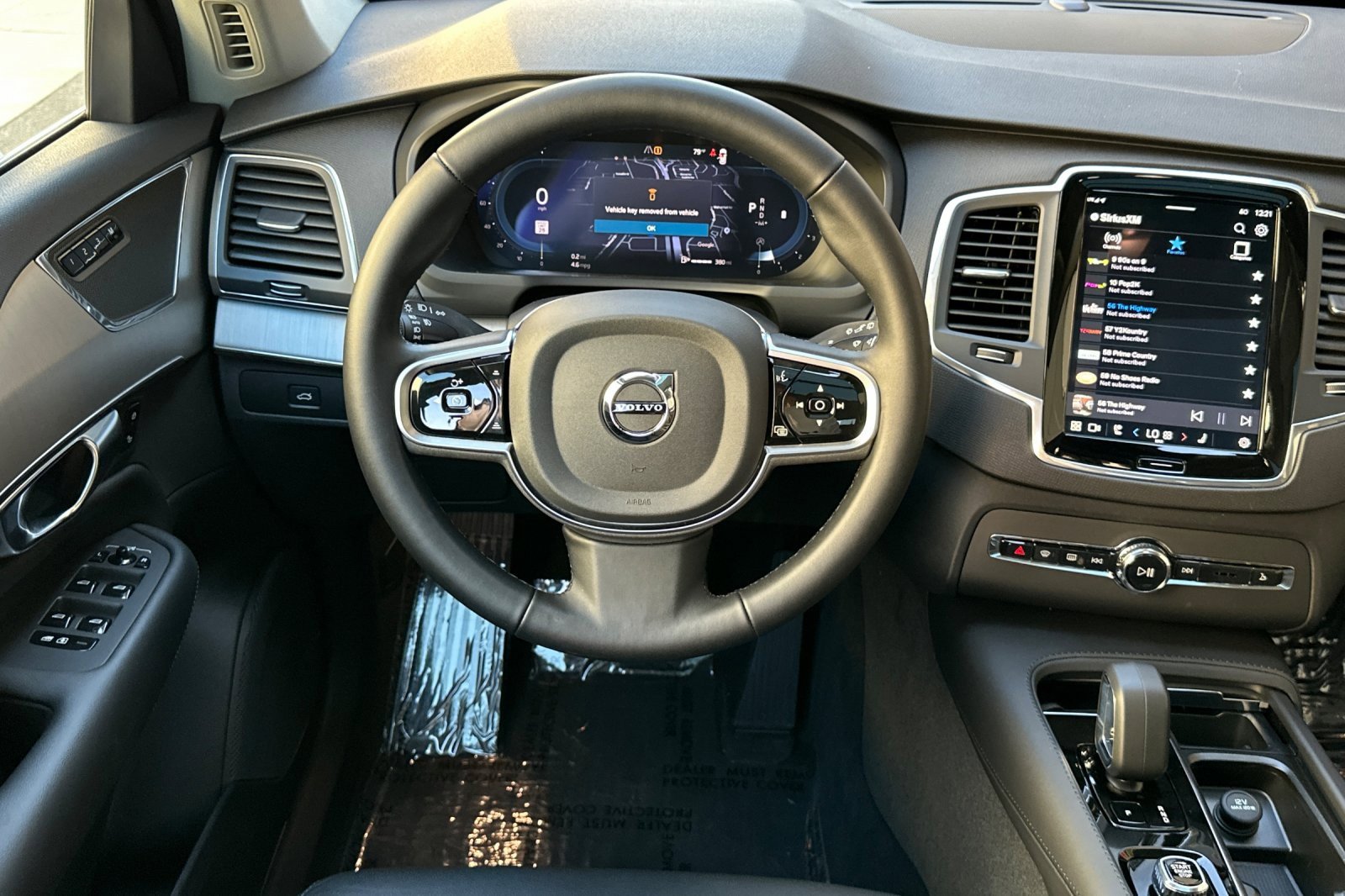 Certified 2025 Volvo XC90 B5 Core w/ Protection Package Premier image 15