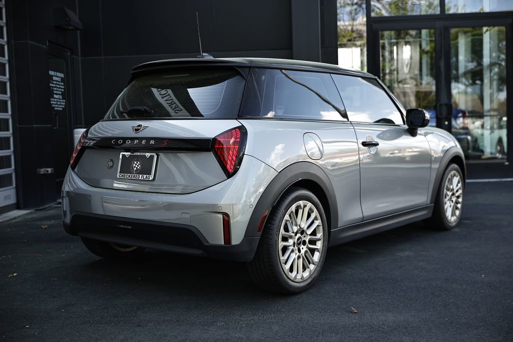 Used 2025 MINI Cooper S FWD image 6