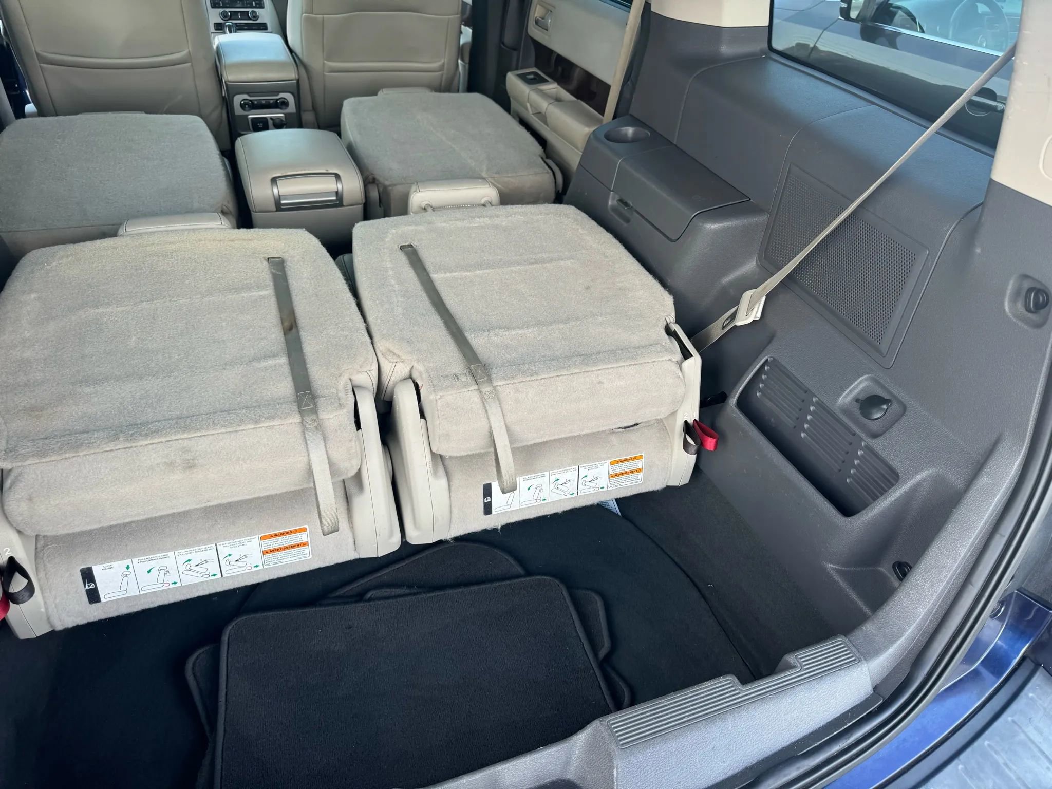 Used 2011 Ford Flex SEL w/ Rapid Spec Order Code image 25