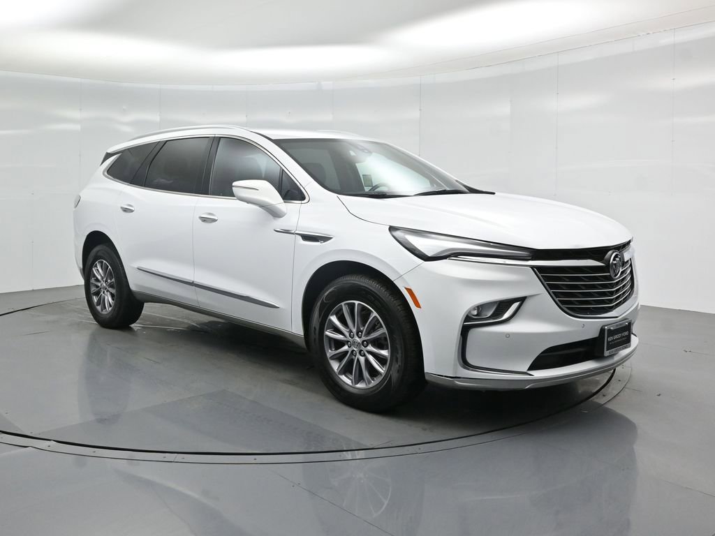 Used 2024 Buick Enclave Premium image 60