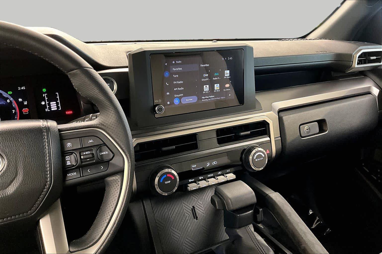 Used 2025 Toyota 4Runner SR5 RWD image 7