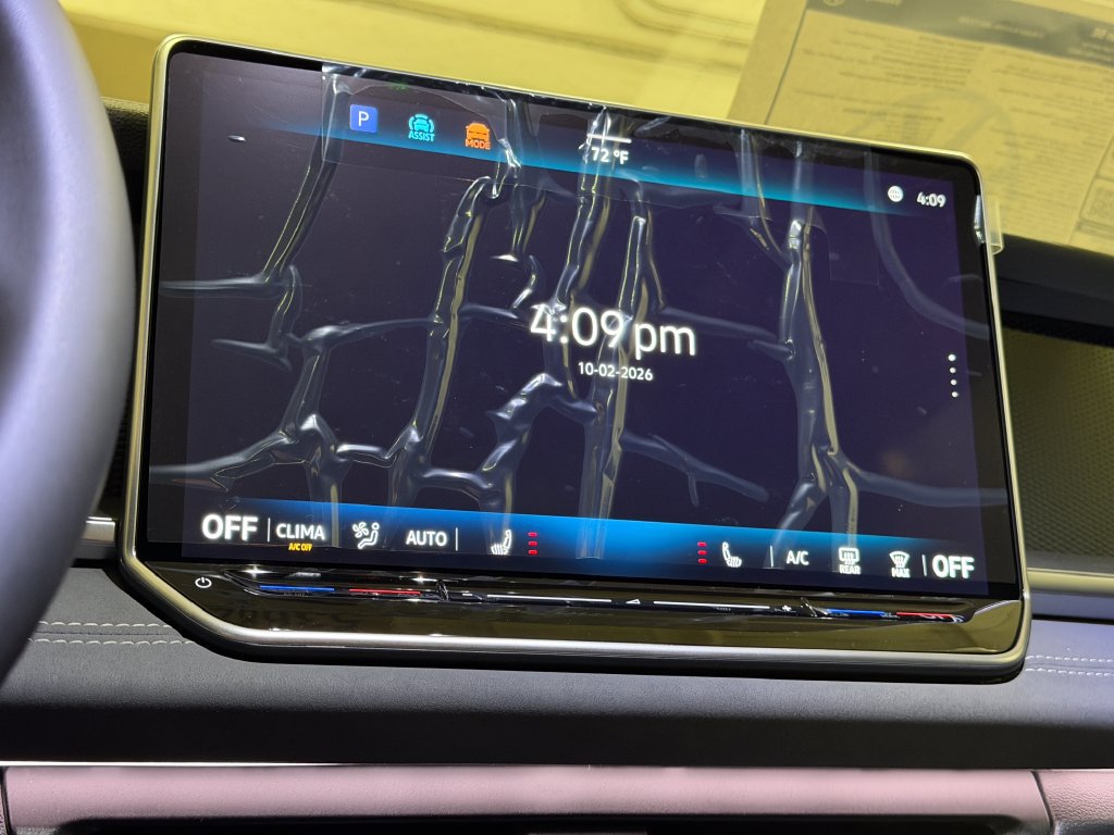 New 2026 Volkswagen Tiguan SE AWD/4WD image 16