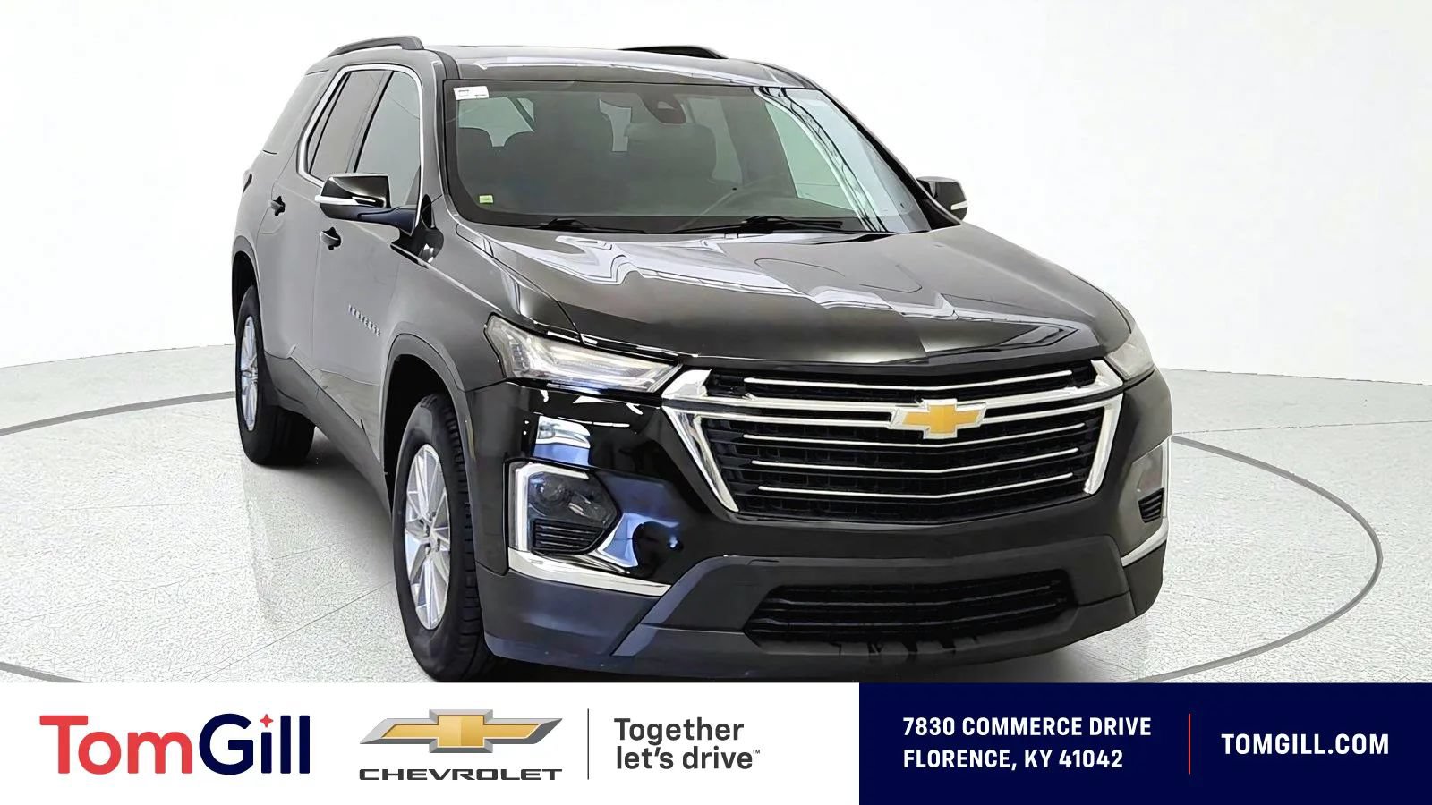 Used 2023 Chevrolet Traverse LT FWD image 1