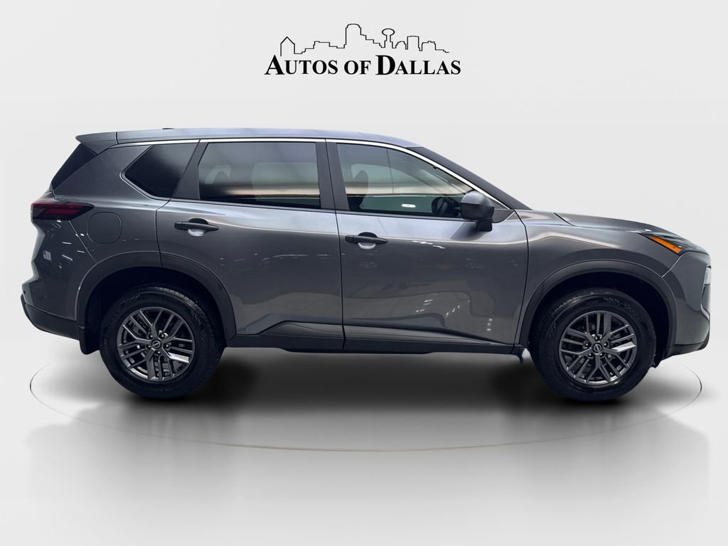 Used 2024 Nissan Rogue S AWD/4WD image 10