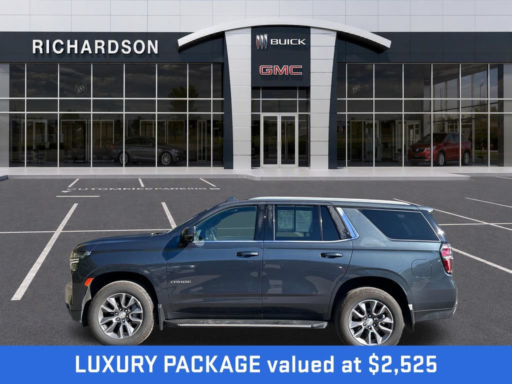 Used 2022 Chevrolet Tahoe LT w/ Luxury Package AWD/4WD image 2