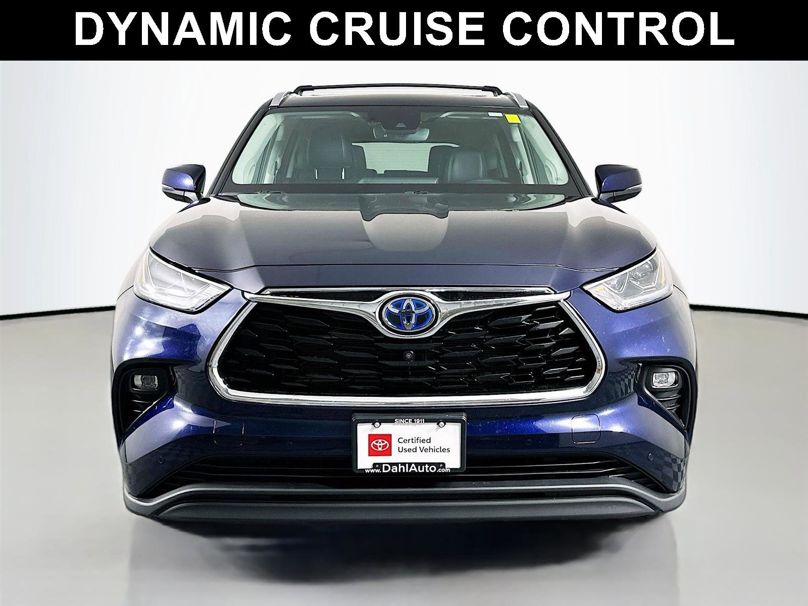 Certified 2021 Toyota Highlander Limited image 2