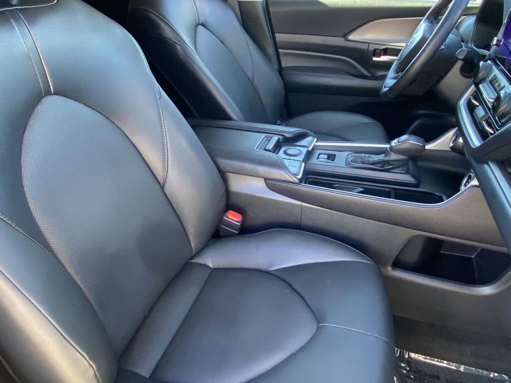 Certified 2024 Toyota Grand Highlander XLE image 15