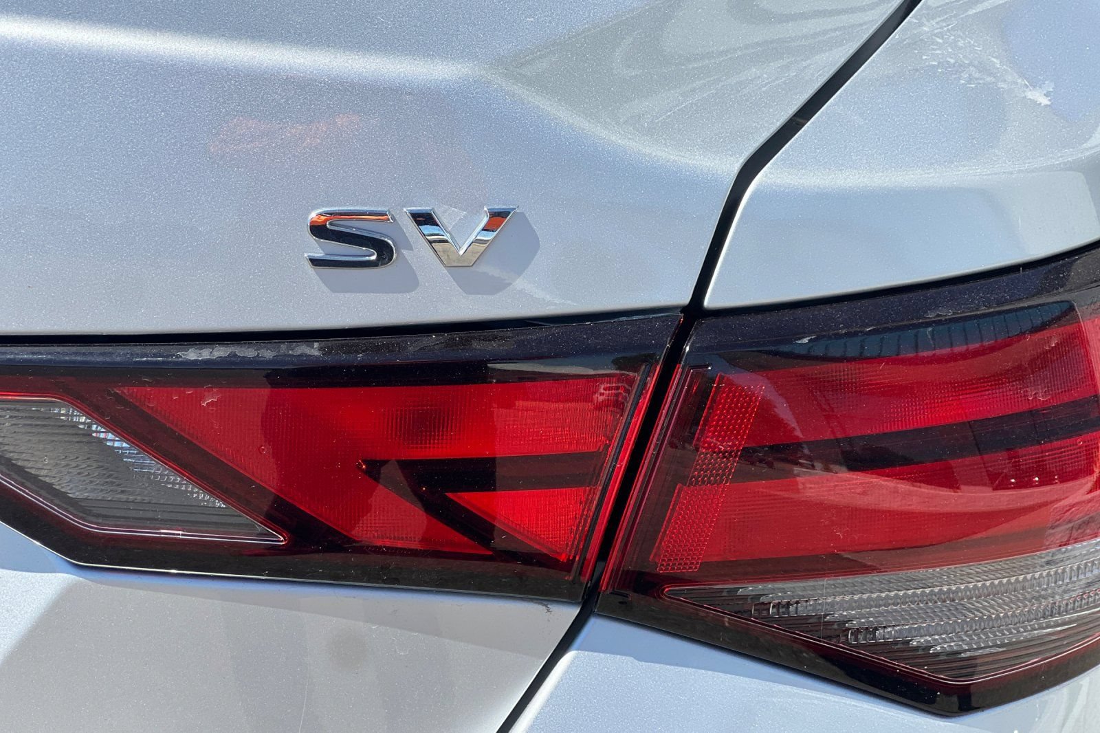 Used 2022 Nissan Sentra SV FWD image 27