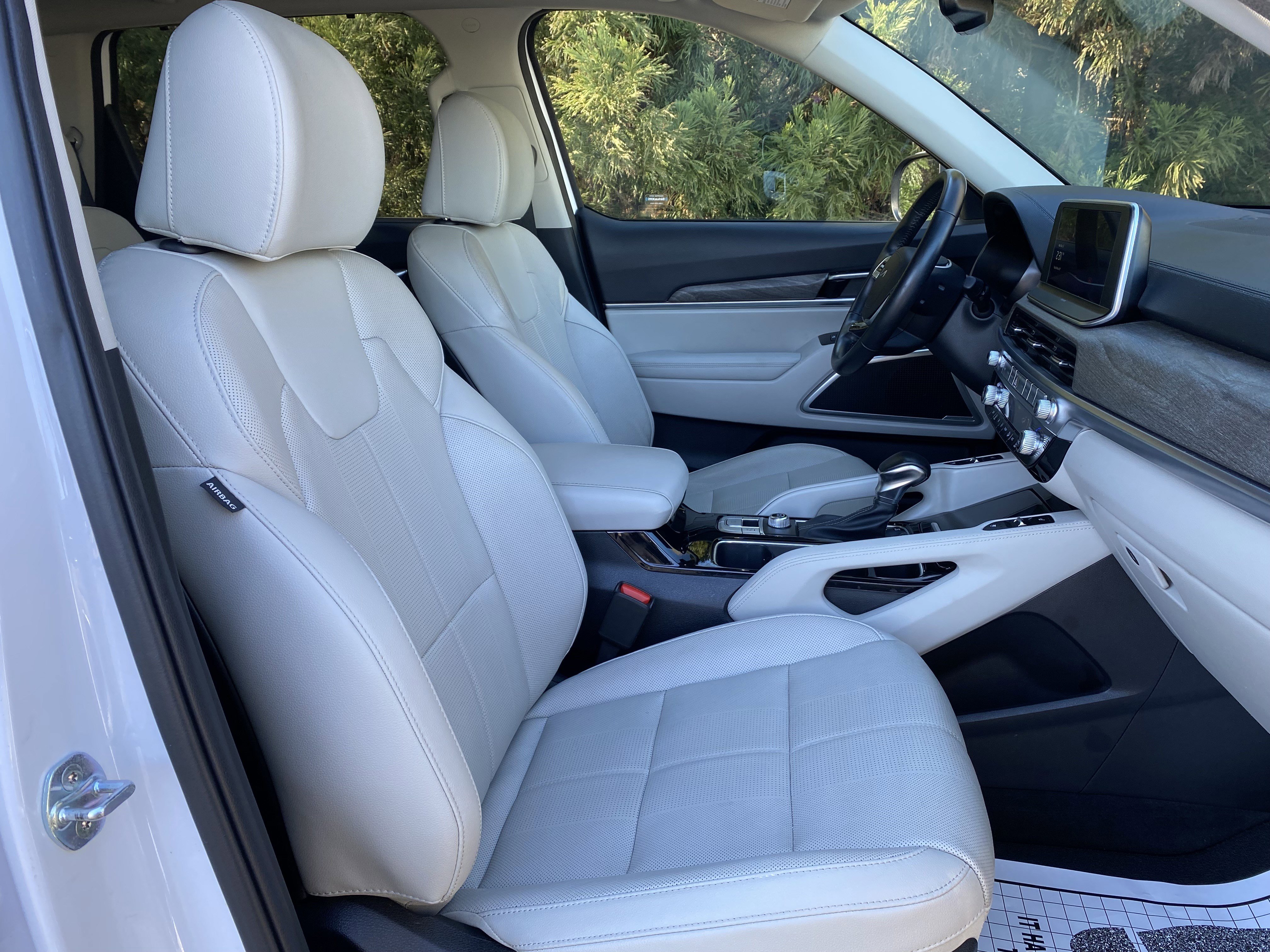 Used 2022 Kia Telluride EX image 34