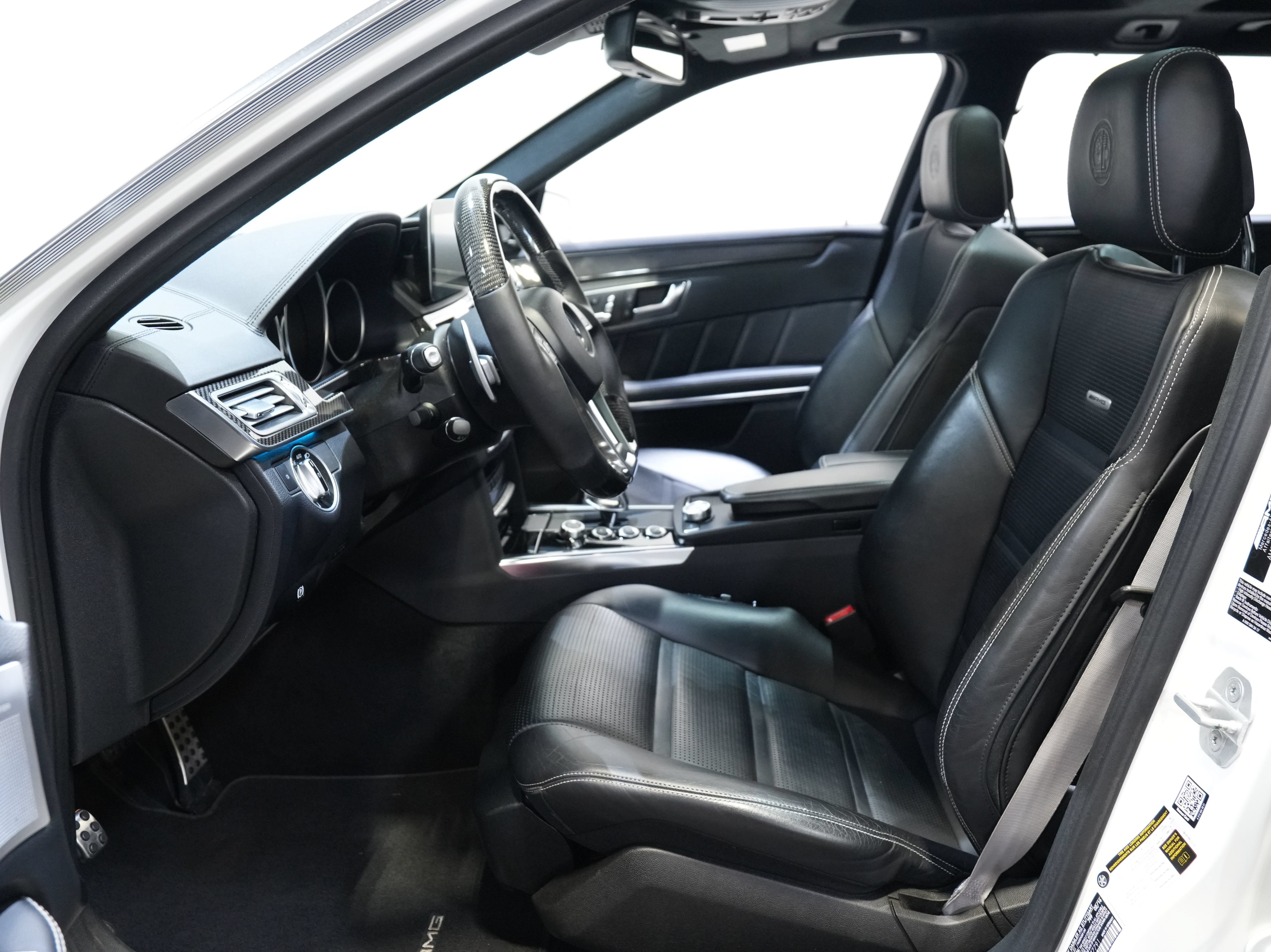 Used 2014 Mercedes-Benz E 63 AMG S-Model w/ Driver Assistance Package image 33
