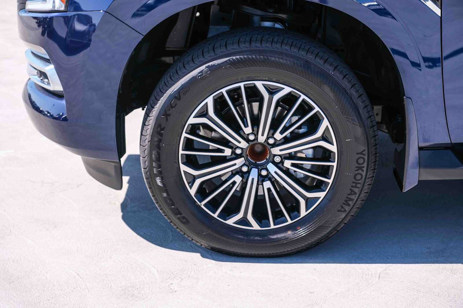 Used 2026 Nissan Armada SL RWD image 10