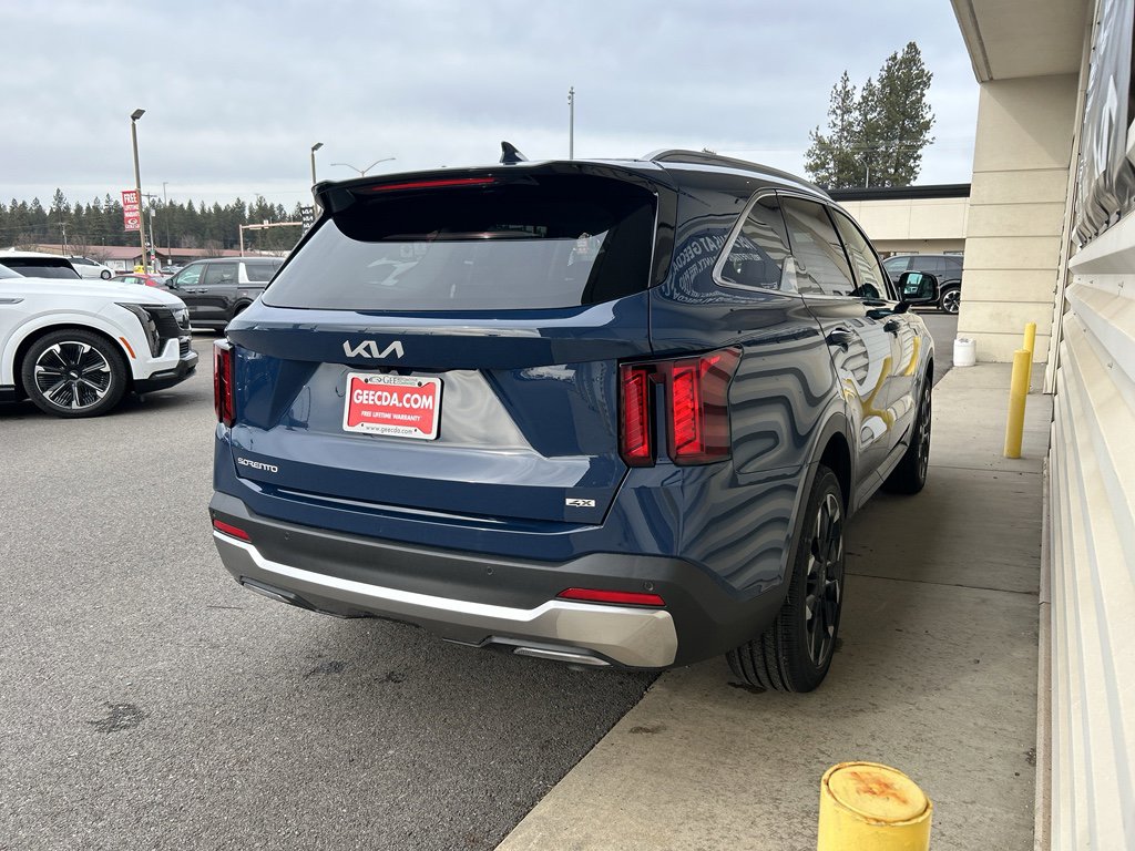New 2026 Kia Sorento EX image 4