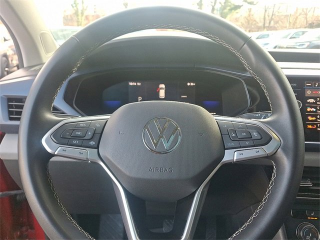 Certified 2022 Volkswagen Taos SE image 20
