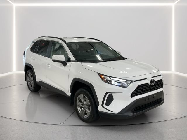 Used 2024 Toyota RAV4 XLE w/ Weather Package AWD/4WD image 8