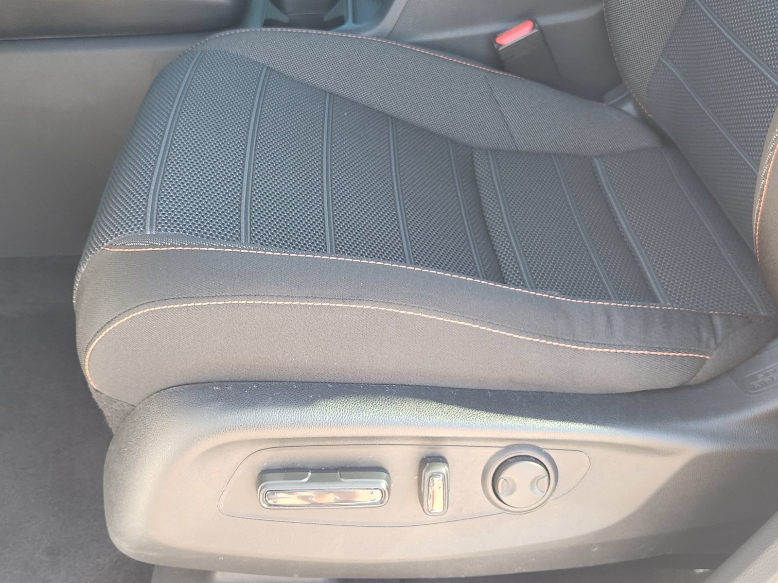 Certified 2025 Honda CR-V Sport image 27