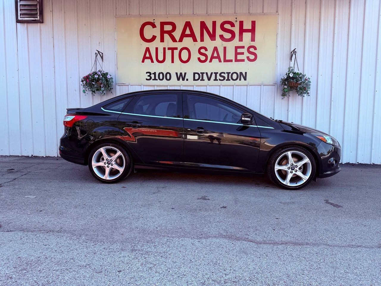 Used 2012 Ford Focus Titanium FWD image 5