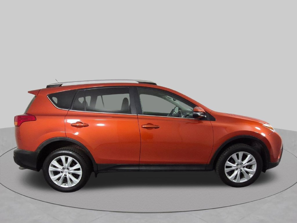 Used 2015 Toyota RAV4 Limited AWD/4WD image 3