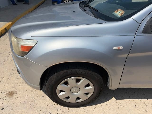 Used 2011 Mitsubishi Outlander Sport ES FWD image 6