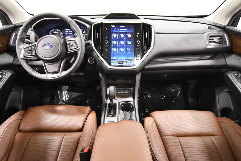 Used 2025 Subaru Ascent Touring AWD/4WD image 3