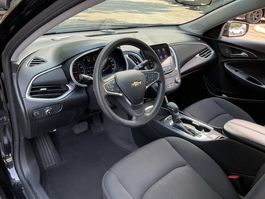 Used 2024 Chevrolet Malibu LT FWD image 22