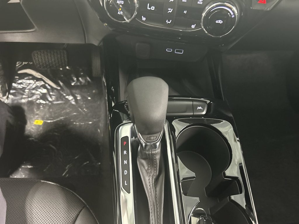 New 2026 Chevrolet Trax ACTIV w/ Sunroof Package FWD image 20