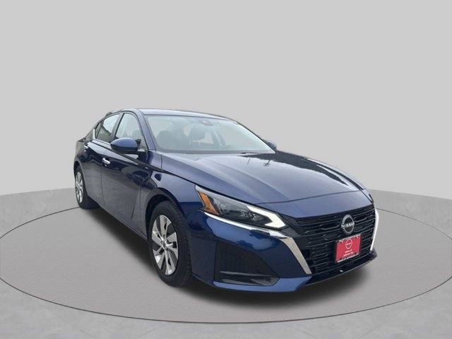 Used 2023 Nissan Altima 2.5 S FWD 360° Tour