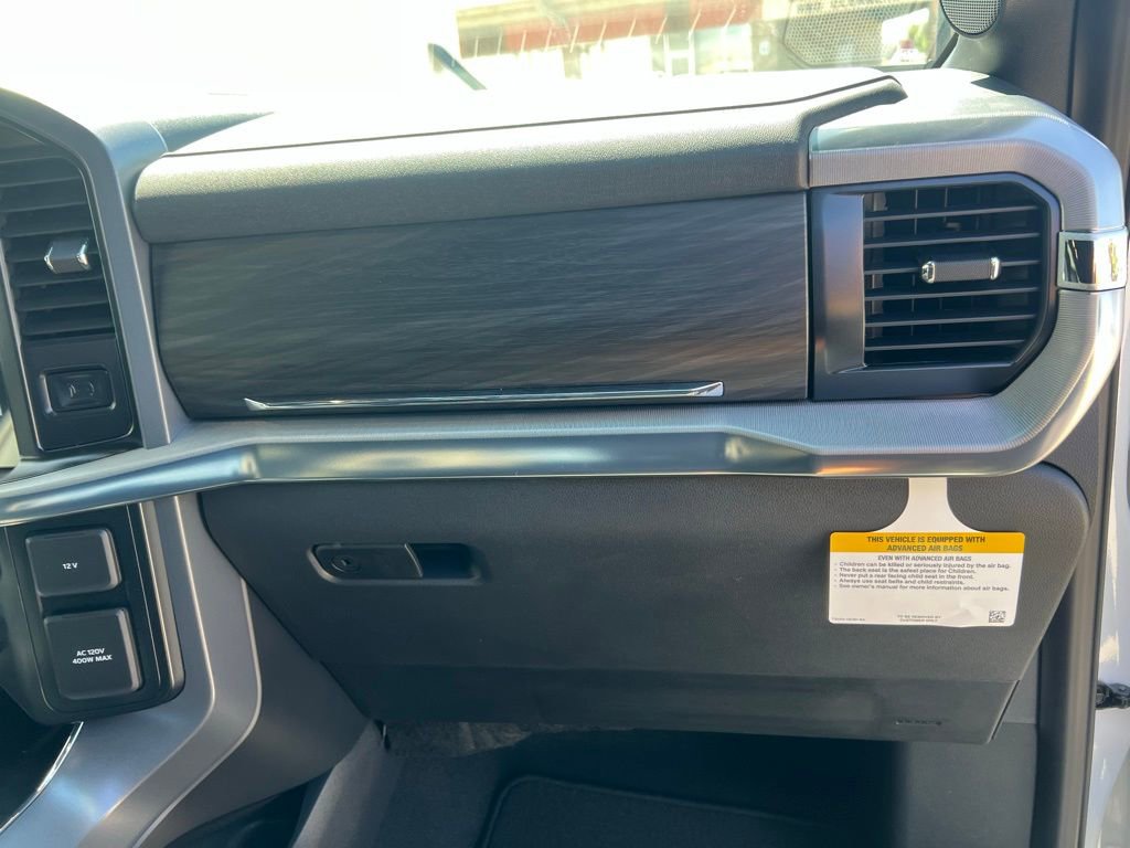 New 2026 Ford F150 Lariat w/ Equipment Group 502A High image 27