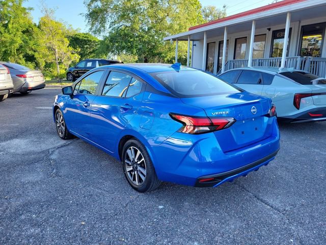 Used 2024 Nissan Versa SV FWD image 3