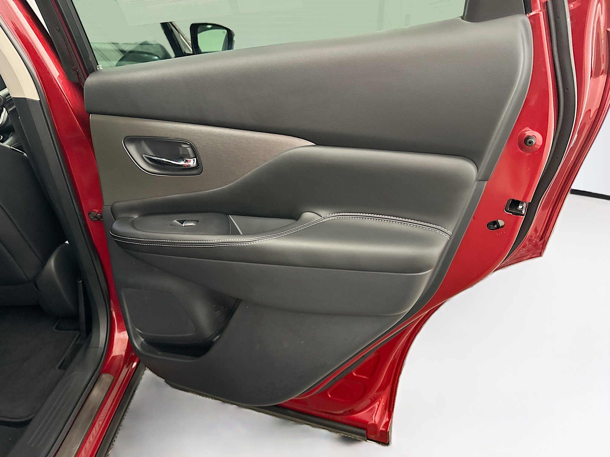 Used 2024 Nissan Murano SL image 33