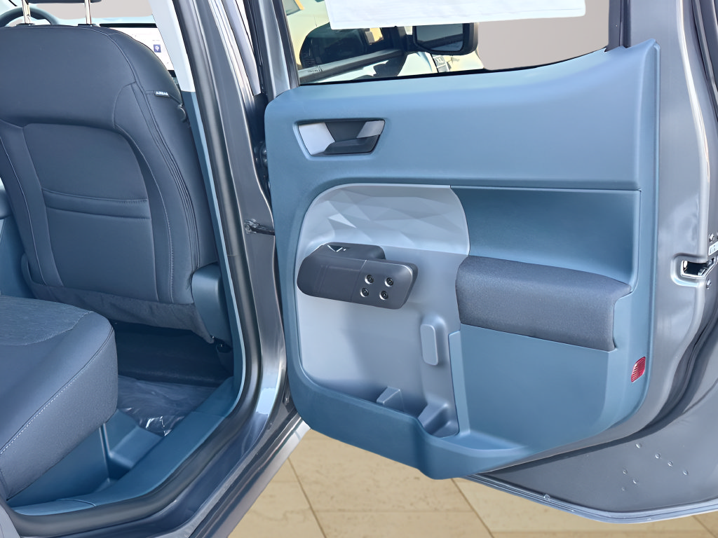 New 2026 Ford Maverick XL FWD image 28